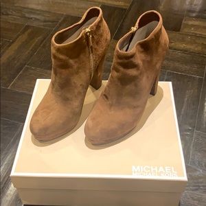MICHAEL Michael Kors cognac suede booties